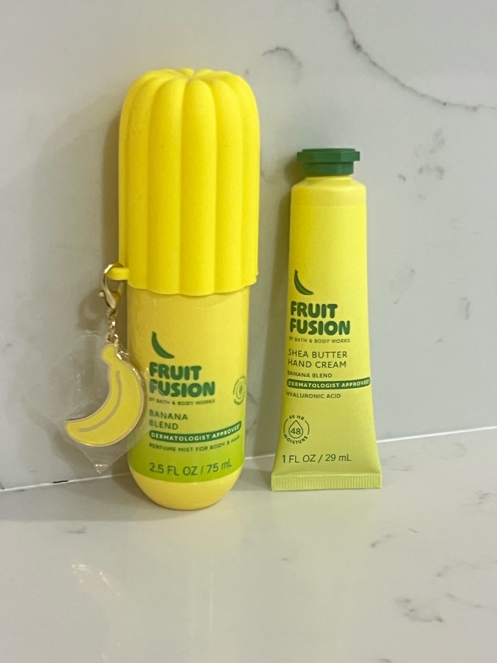 (NEW) Bath & Body Works Fruit Fusion Banana Blend Hand Cream & travel size Mist - Picture 2 of 7